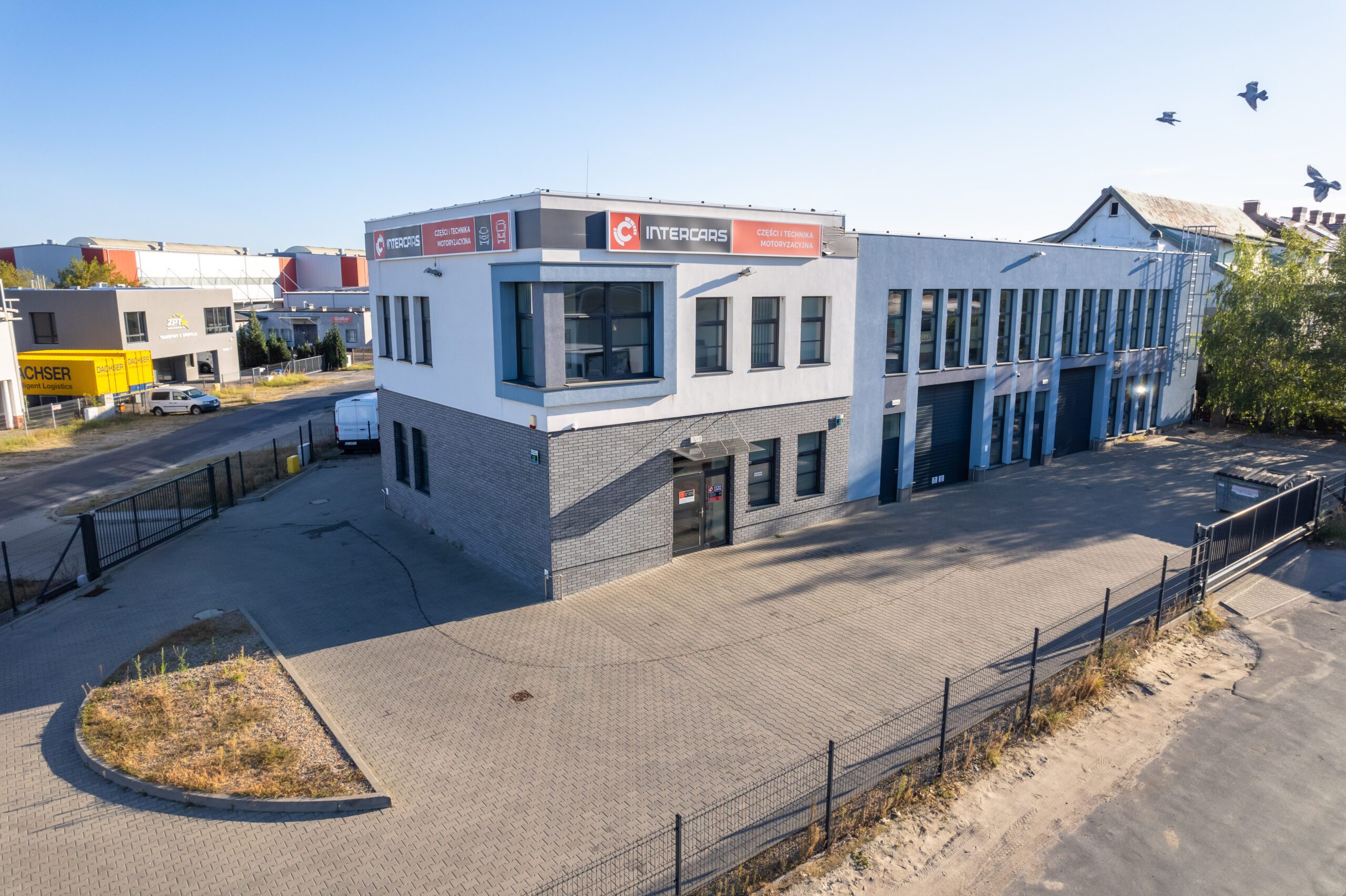 Budynek usługowo biurowo magazynowy